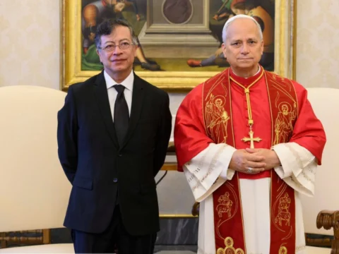 Petro y el Papa León XIV dialogan sobre seguridad, conflicto y desafíos globales