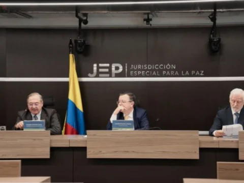 JEP ratifica condena contra el último secretariado de las FARC por crímenes de guerra